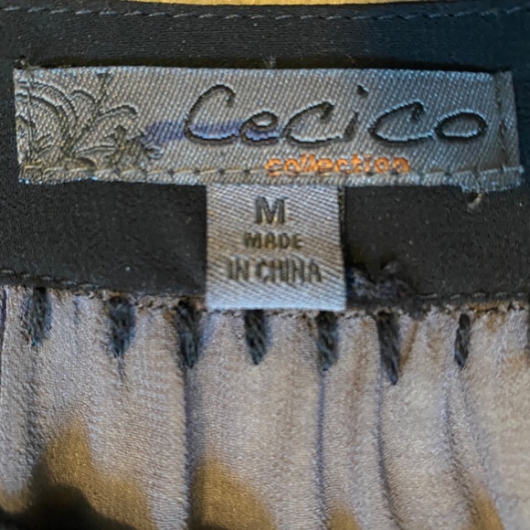 Dress or Tunic is Loose Fitting with Drawstring, size M - Picture 7 of 9